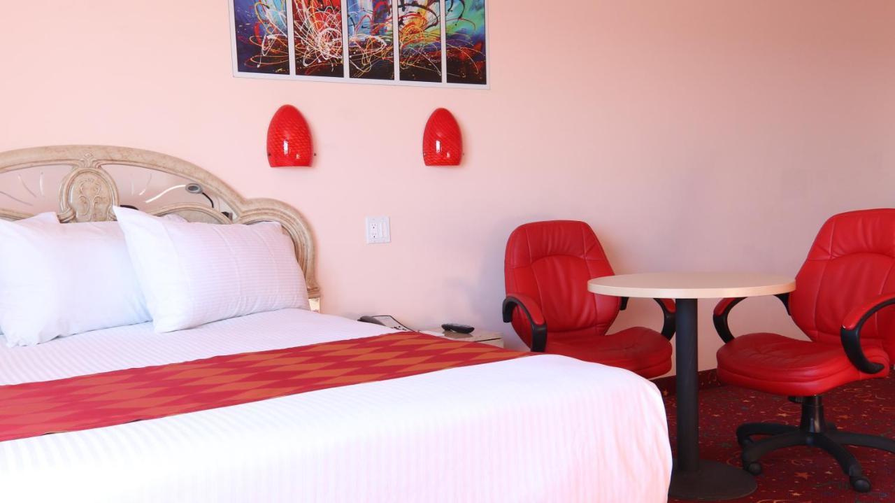 Crystal Star Inn Edmonton Airport With Free Shuttle To And From Airport ليدوك المظهر الخارجي الصورة
