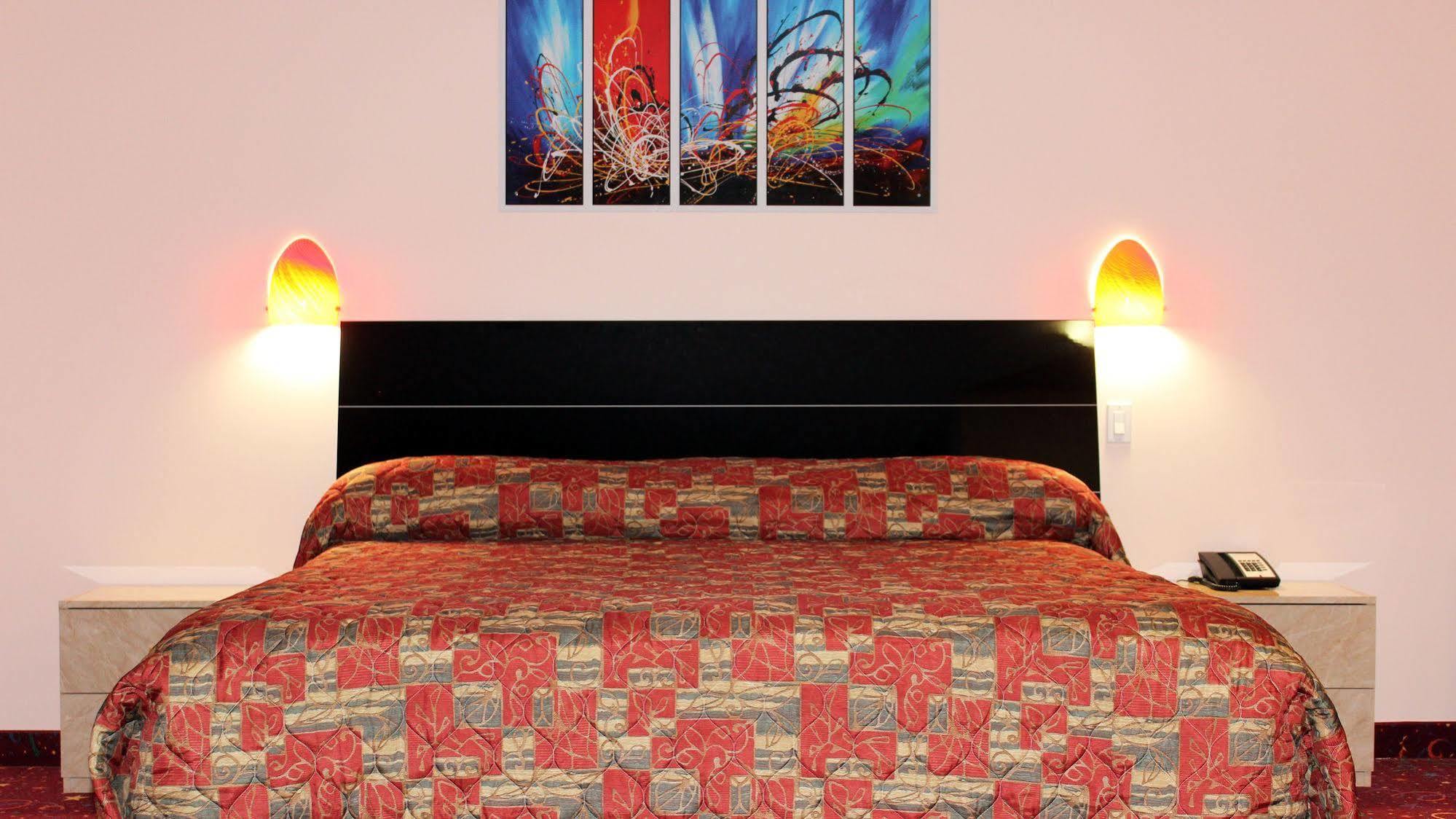 Crystal Star Inn Edmonton Airport With Free Shuttle To And From Airport ليدوك المظهر الخارجي الصورة